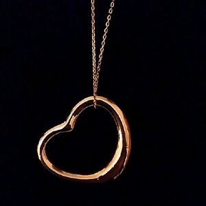 Elegant Gold Heart Pendant Necklace